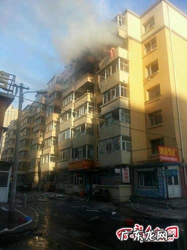 保定居民楼爆炸