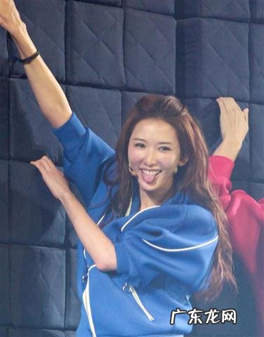 傅园慧合影林志玲