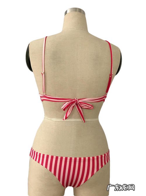 比基尼泳衣图片