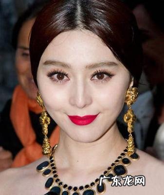 范冰冰红唇鬼脸