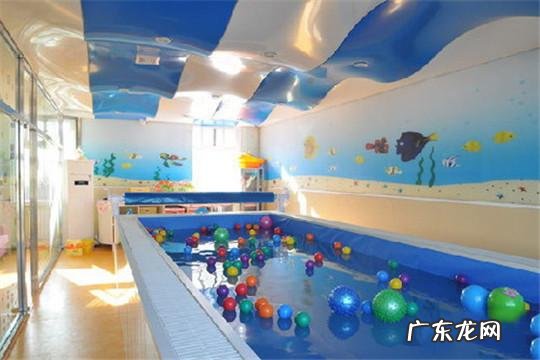 宝宝洗澡游泳馆加盟