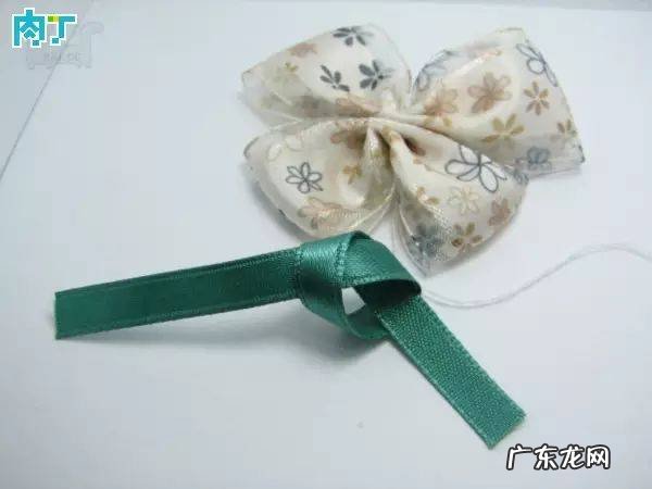 怎么打蝴蝶结步骤图解视频