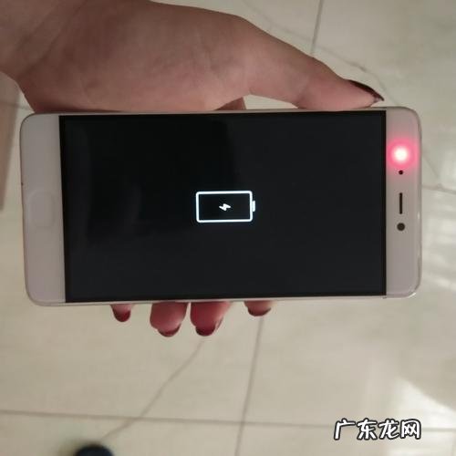 手机充不进电怎么解决