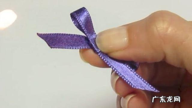 蝴蝶结的打法图解