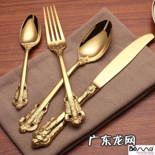 西餐刀叉左右手