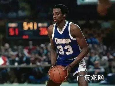 13号篮球明星是谁