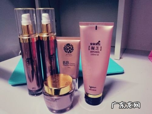 35岁适合用什么牌子的护肤品