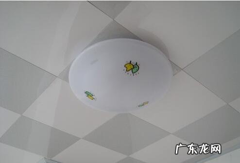 吸顶灯坏了怎么修