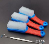 打底扫毛是什么意思,施工中的扫毛是什么意思